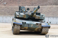 [ẢNH] K2 Black Panther Hàn Quốc biểu diễn tính năng khiến xe tăng Nga phải 