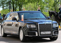 [ẢNH] Nếu có tiền, bạn có thể mua siêu xe gần tương tự như của tổng thống Putin