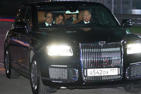 [ẢNH] Nếu có tiền, bạn có thể mua siêu xe gần tương tự như của tổng thống Putin