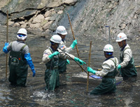 Trình diễn xử lý nước sông Tô Lịch bằng công nghệ Nano - Bioreactor