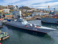 [ẢNH] Siêu chiến hạm 2.000 tấn của Nga thoát cảnh bị bán thanh lý một cách ngoạn mục