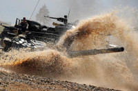 [ẢNH] Nga vô địch tại chung kết giải đua xe tăng Tank Biathlon 2018