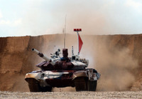 [ẢNH] Nga vô địch tại chung kết giải đua xe tăng Tank Biathlon 2018