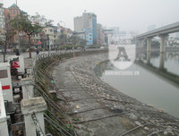 Xe đạp lọc nước ở hồ Hoàng Cầu 