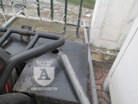 Xe đạp lọc nước ở hồ Hoàng Cầu 