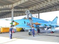 [ẢNH] Su-22 Việt Nam tiếp tục tung cánh bay bảo vệ bầu trời tổ quốc