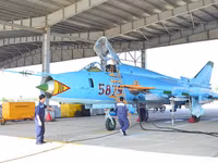 [ẢNH] Su-22 Việt Nam tiếp tục tung cánh bay bảo vệ bầu trời tổ quốc