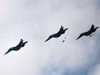 [ẢNH] Căn cứ Hmeimim bị tập kích khiến Nga phải hủy kế hoạch tấn công Idlib?