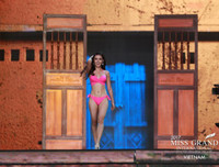 Huyền My trượt Top 5, người đẹp Peru trở thành Hoa hậu Hòa bình Thế giới 2017