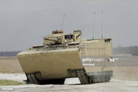 [ẢNH] Mỹ có thể hồi sinh báo thép AAAV từng khiến Nga, Trung Quốc lo lắng