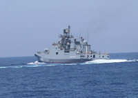 [ẢNH] Nga điều chiến hạm mang tên lửa Kalibr tới Biển Azov, Ukraine lo lắng ra mặt