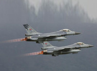 [ẢNH] Đài Loan vừa dùng chiến đấu cơ mua từ Mỹ xua đuổi máy bay Trung Quốc