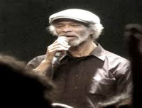 [ẢNH] Những người nổi tiếng thế giới bị lây nhiễm virus HIV/AIDS