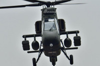 [ẢNH] Phi đội trực thăng OH-1 Ninja Nhật Bản quay lại bầu trời sau...4 năm nằm đất