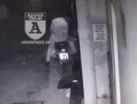 Đổ xăng, phóng hỏa để trả thù ở phố Mai Anh Tuấn: Chủ nhà may mắn thoát nạn thế nào?