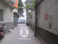 Đổ xăng, phóng hỏa để trả thù ở phố Mai Anh Tuấn: Chủ nhà may mắn thoát nạn thế nào?