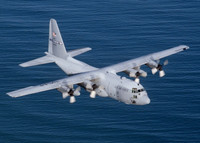 [ẢNH] Máy bay C-130H của Mỹ đâm vào tường ở Iraq