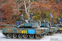 [ẢNH] Không chỉ Ukraine, chính Nga cũng đem quốc bảo T-80 để mang đi gán nợ cho đồng minh Mỹ