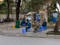 Cận cảnh bên trong khu cách ly tập trung Pháp Vân - Tứ Hiệp