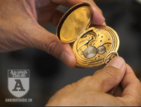 [Ảnh] Ngắm bộ sưu tập gần 400 chiếc đồng hồ cổ độc đáo ở Hà Nội