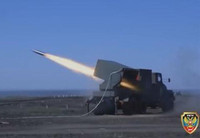 [ẢNH] Dân quân miền Đông dùng vũ khí mạnh sau bom hạt nhân đối đầu quân đội Ukraine