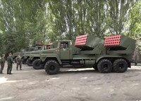 [ẢNH] Dân quân miền Đông dùng vũ khí mạnh sau bom hạt nhân đối đầu quân đội Ukraine