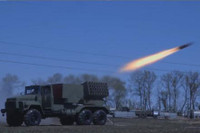 [ẢNH] Dân quân miền Đông dùng vũ khí mạnh sau bom hạt nhân đối đầu quân đội Ukraine