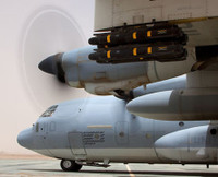 [ẢNH] Vứt bỏ pháo hạng nặng 105mm, 