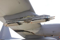 [ẢNH] Vứt bỏ pháo hạng nặng 105mm, 