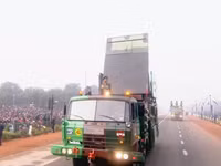 [ẢNH] Vì sao tên lửa phòng không Akash của Ấn Độ chưa hấp dẫn đối tác?