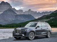 [ẢNH] BMW X7 đẹp long lanh trong lần đầu xuất hiện trước công chúng