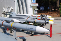 [ẢNH] Dùng tên lửa Mỹ diệt MiG-21 Ấn Độ, Pakistan có nguy cơ nhận thêm trái đắng