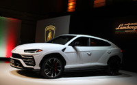 [ẢNH] Lamborghini Urus - Siêu SUV nhanh nhất hành tinh vừa về Việt Nam là của đại gia Minh 