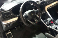 [ẢNH] Lamborghini Urus - Siêu SUV nhanh nhất hành tinh vừa về Việt Nam là của đại gia Minh 