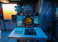 [ẢNH] Siêu tàu sân bay Mỹ rút đi mang theo hơn 100 máy bay VNCH tháng 4-1975