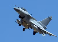[ẢNH] J-10C mới nhất của Trung Quốc không phải là đối thủ của F-16V Đài Loan?