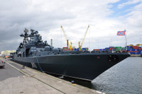 [ẢNH] Khu trục hạm săn ngầm cực mạnh của Nga vừa có màn đối mặt kịch tính với tàu chiến Anh