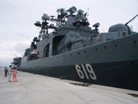 [ẢNH] Khu trục hạm săn ngầm cực mạnh của Nga vừa có màn đối mặt kịch tính với tàu chiến Anh