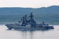 [ẢNH] Khu trục hạm săn ngầm cực mạnh của Nga vừa có màn đối mặt kịch tính với tàu chiến Anh