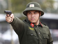 Khổ luyện rèn lính mới