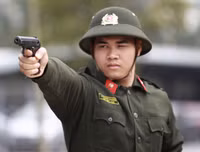 Khổ luyện rèn lính mới