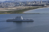 [ẢNH] Khu trục hạm 'siêu dị' của Mỹ có thể tấn công toàn cầu chỉ trong 1 giờ