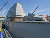 [ẢNH] Khu trục hạm 'siêu dị' của Mỹ có thể tấn công toàn cầu chỉ trong 1 giờ