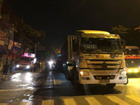 Ám ảnh kinh hoàng từ hiện trường vụ tai nạn xe container đè bẹp xe con chở 4 người