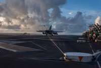 [ẢNH] Hai tàu sân bay Mỹ xuất hiện là thông điệp cứng rắn với Trung Quốc ở Biển Đông