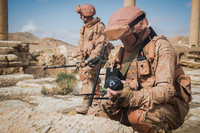 [ẢNH] Lính Nga thế chỗ quân Mỹ, chiếm lĩnh các căn cứ trọng điểm tại Syria