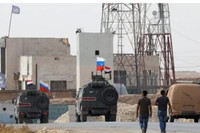 [ẢNH] Lính Nga thế chỗ quân Mỹ, chiếm lĩnh các căn cứ trọng điểm tại Syria