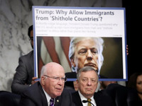 Chùm ảnh đáng nhớ của Tổng thống Trump trong năm đầu tiên cầm quyền