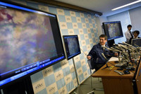 Nhật Bản: Núi lửa phun trào gây lở tuyết, 16 người bị thương