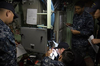 [ẢNH] Siêu tàu ngầm nguyên tử lớp Virginia của Mỹ, cơn ác mộng với tàu sân bay đối thủ